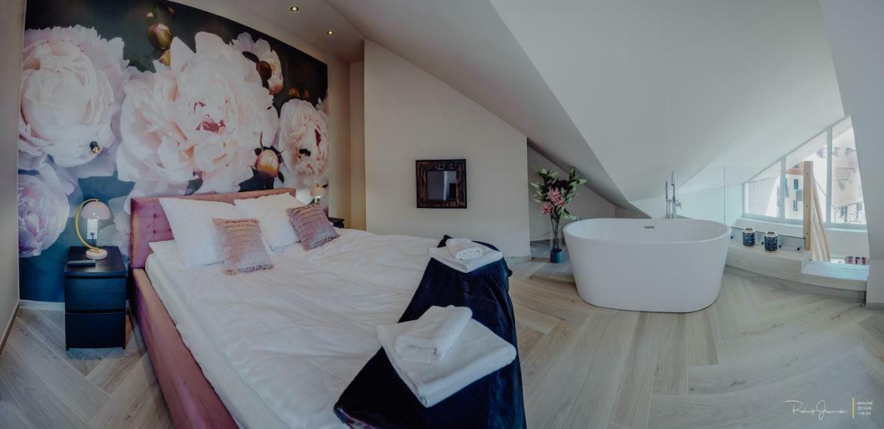 Apartament Silence Dwupoziomowy คาร์ปัตซ์ ภายนอก รูปภาพ