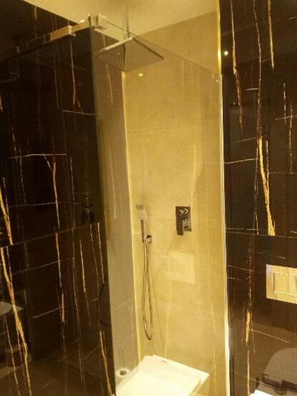 Apartament Silence Dwupoziomowy คาร์ปัตซ์ ภายนอก รูปภาพ